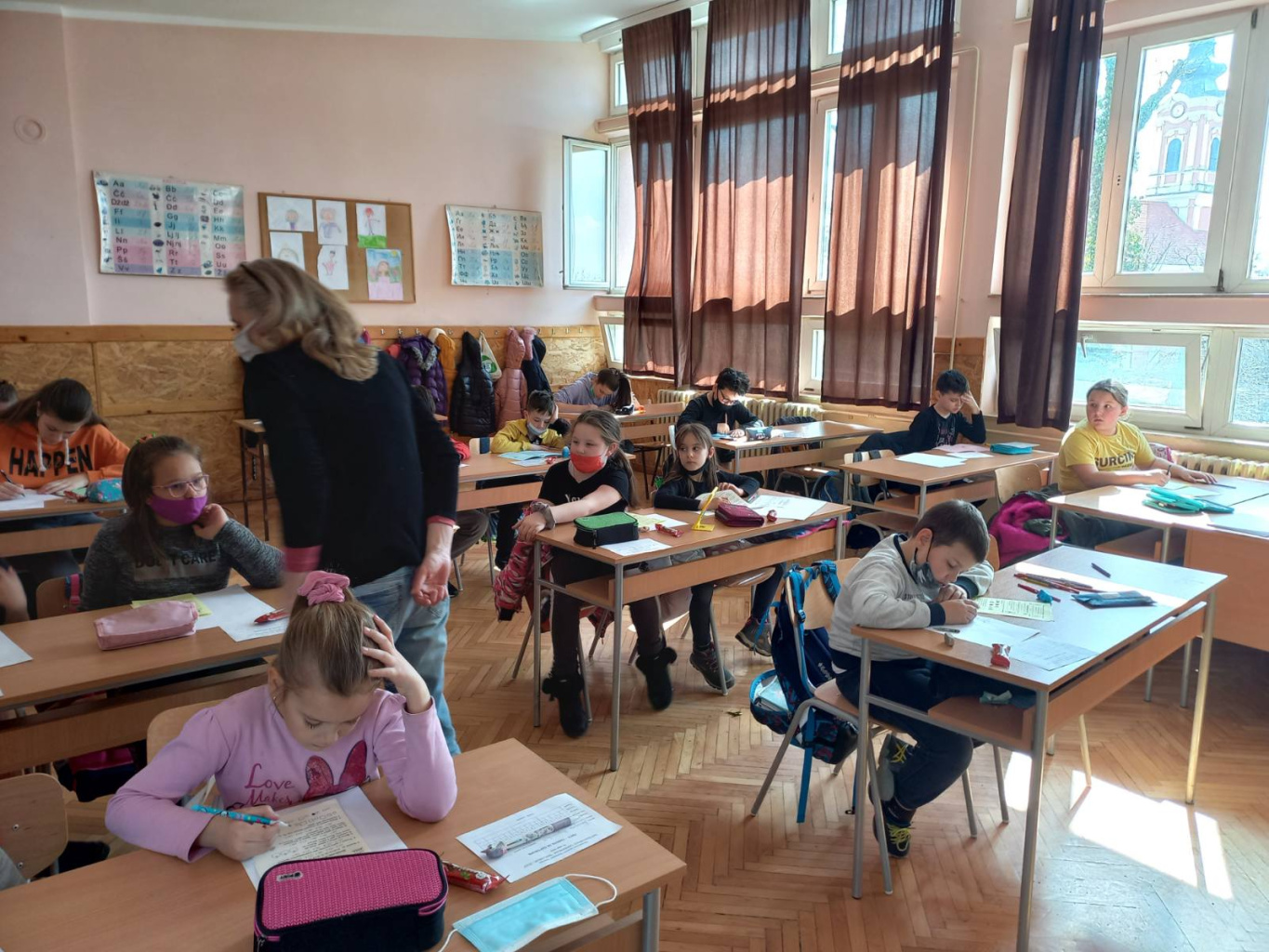 IMG-0c1237a28bff5d7b1111359d0733e617-V.jpg IMG-0c1237a28bff5d7b1111359d0733e617-V.jpg